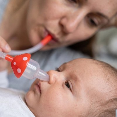 Mouche bébé