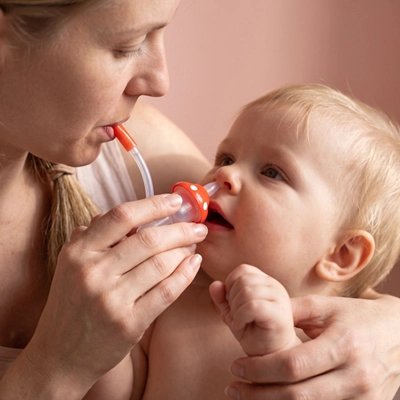 Mouche bébé